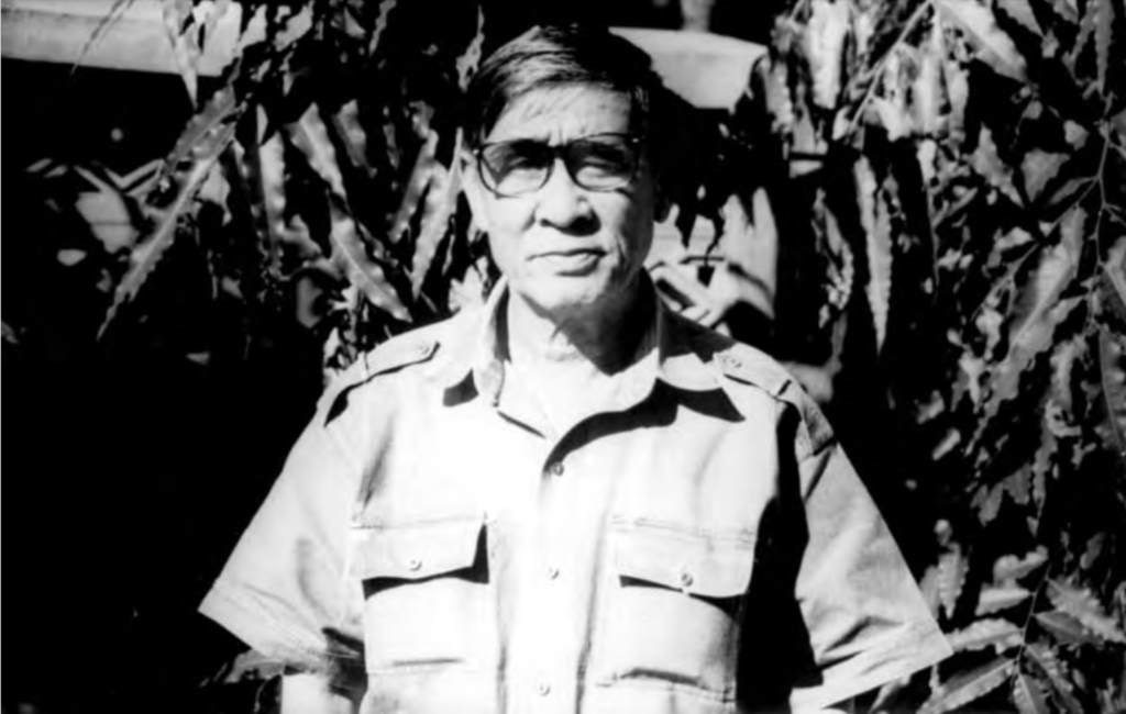 Ajahn Sintorn Chaichakan (1962-2005), founder of the Shivagakomarpaj Traditional Medicine Hospital. (Photo credit: Pierce Salguero, 1997.)